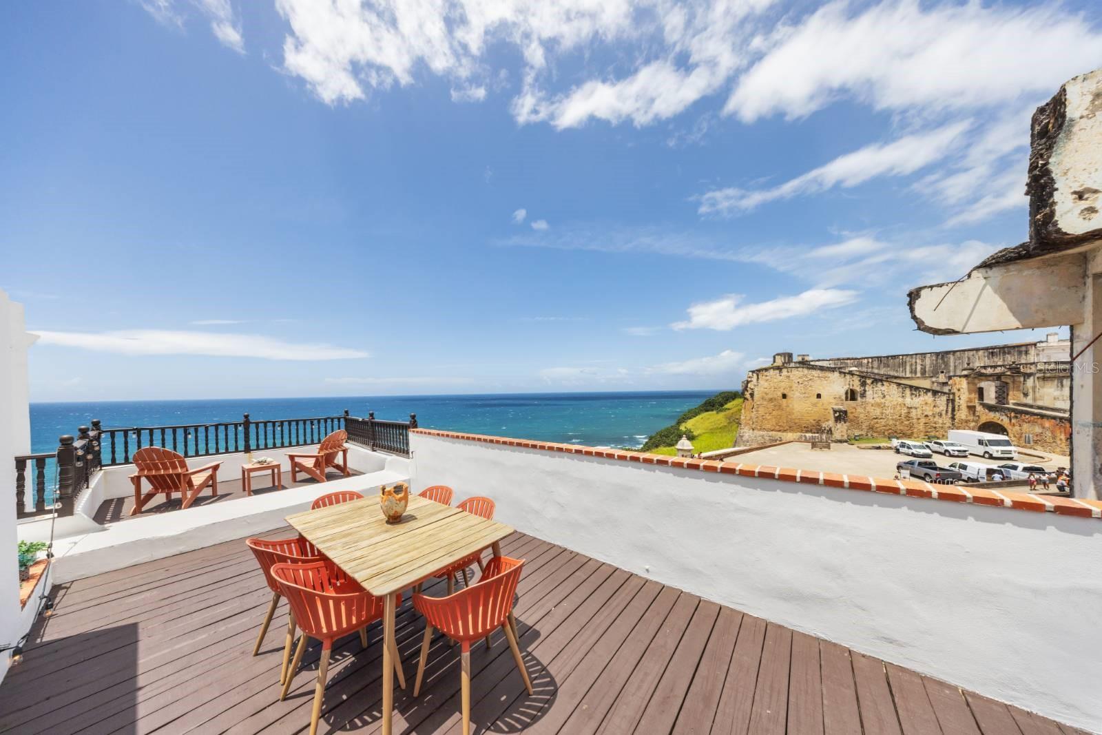 422 Norzagaray St CALLE NORZAGARAY