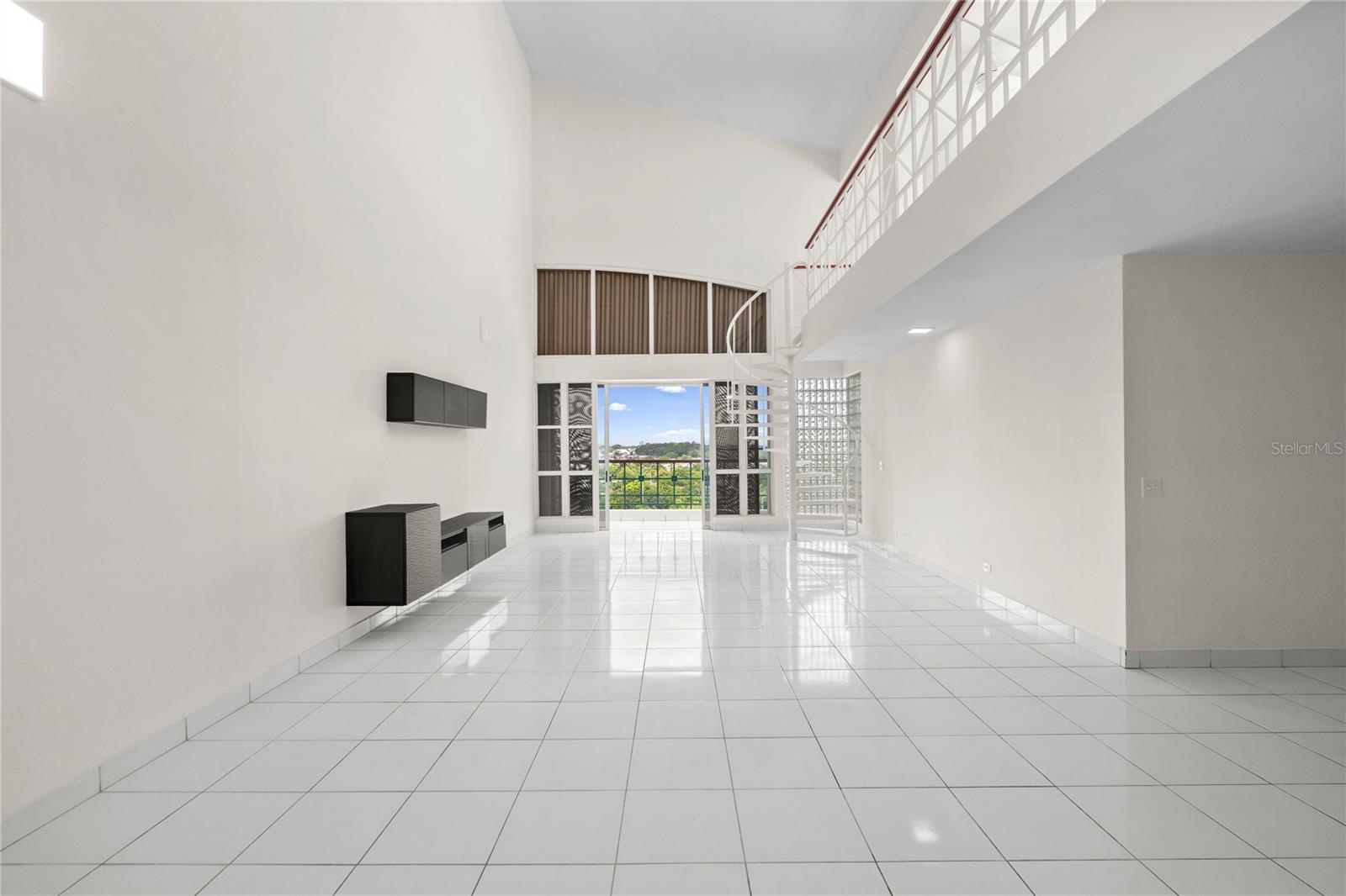 500 JESUS T. PIÑERO #1408