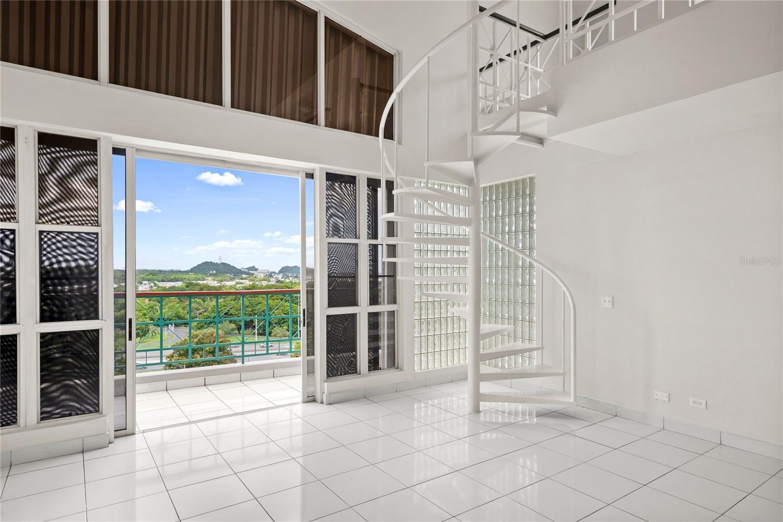 500 JESUS T. PIÑERO #1408