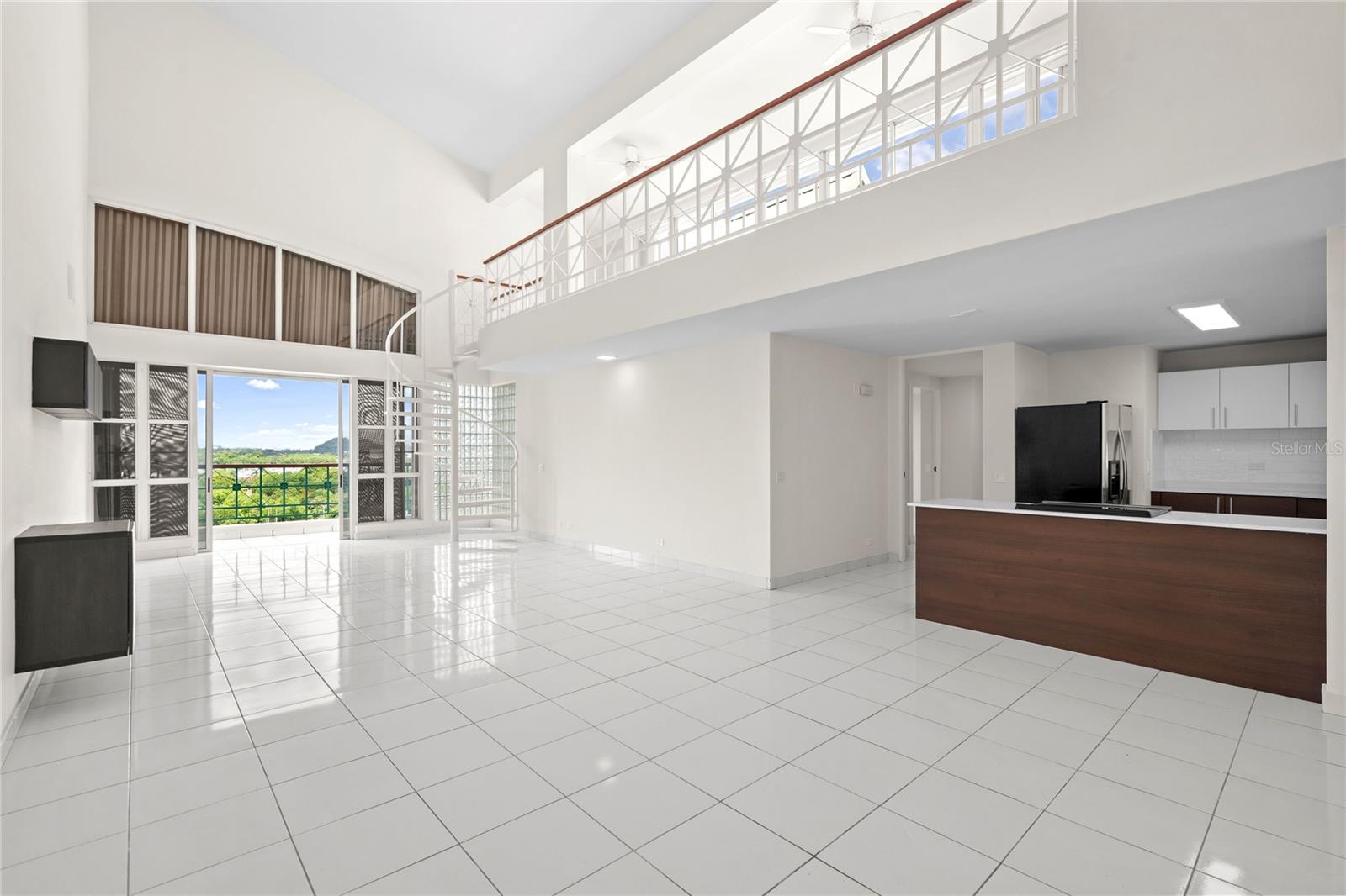 500 JESUS T. PIÑERO #1408