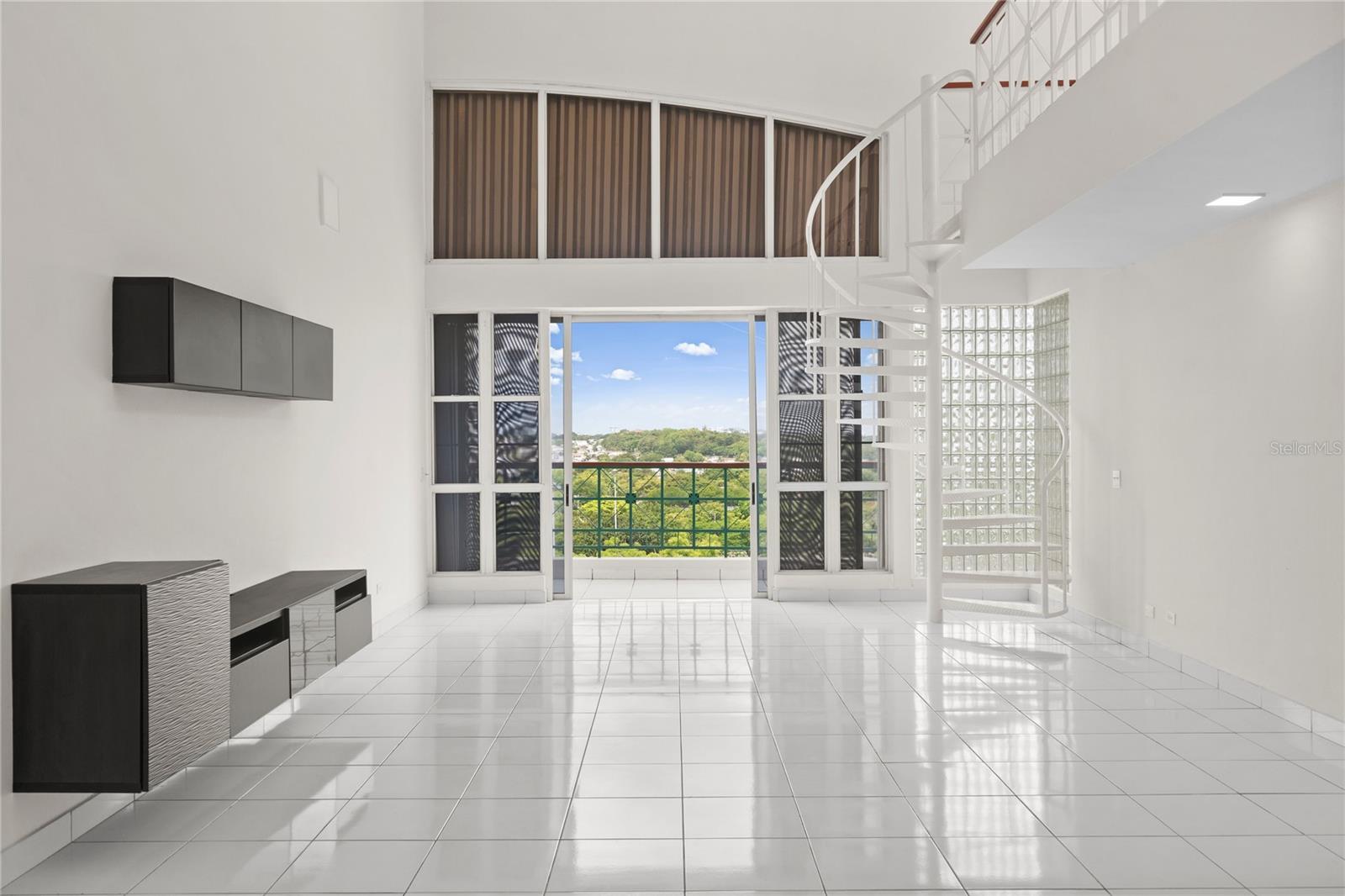 500 JESUS T. PIÑERO #1408