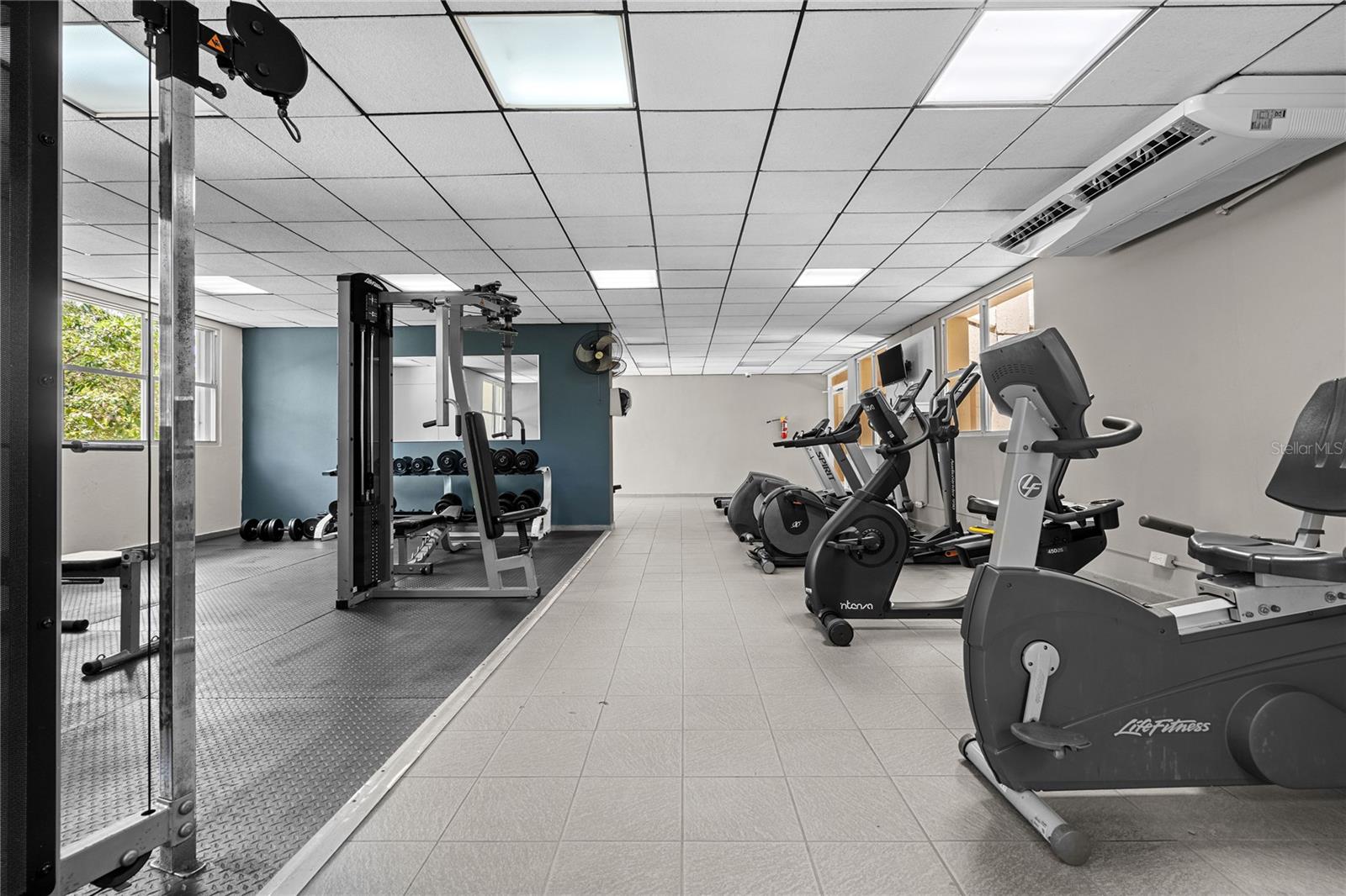 500 JESUS T. PIÑERO #1408