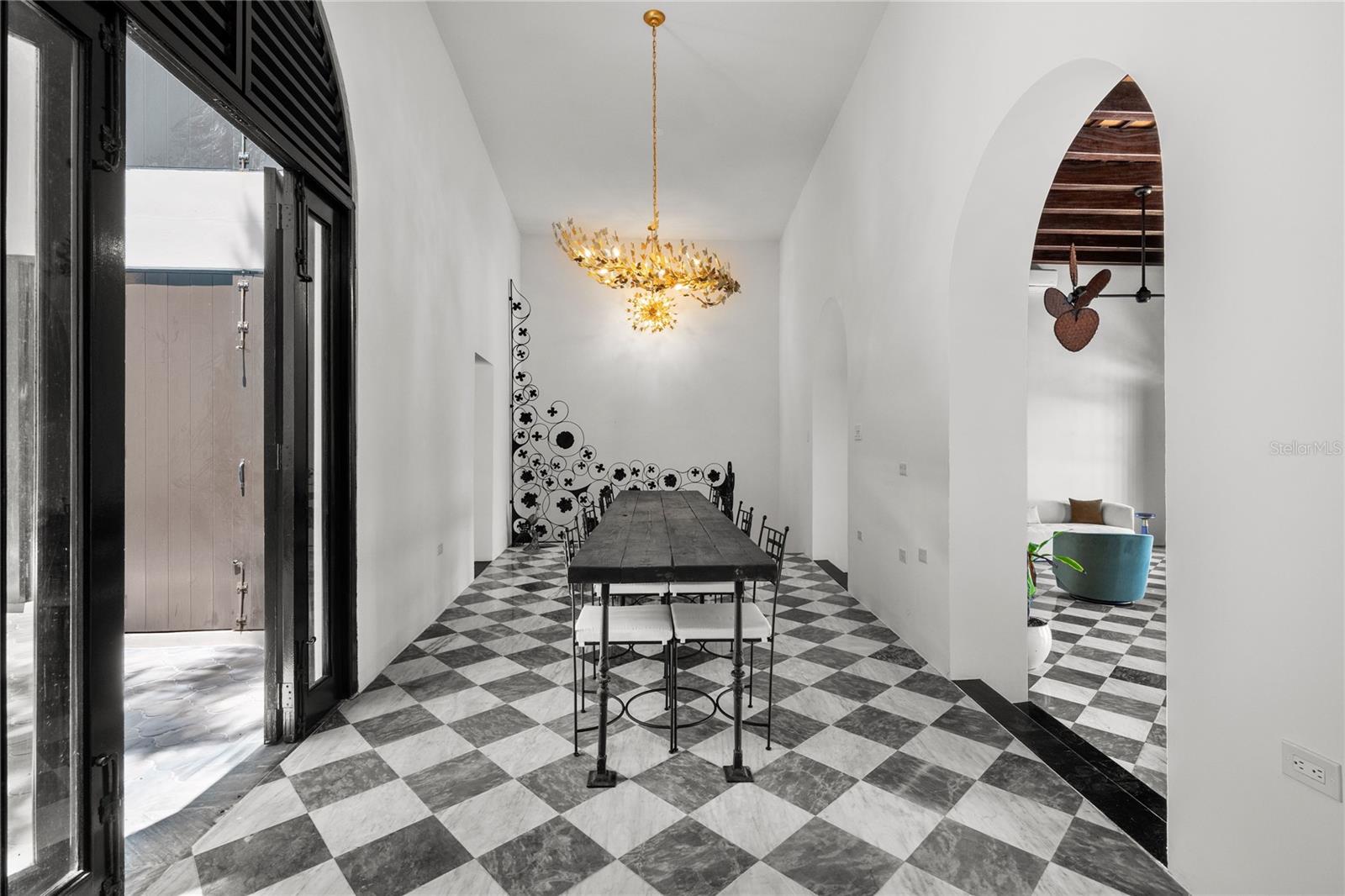 254 NORZAGARAY