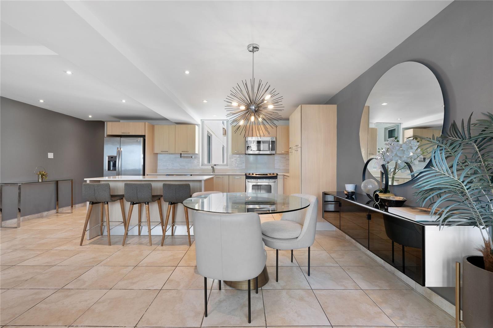 1420 AVE WILSON #602