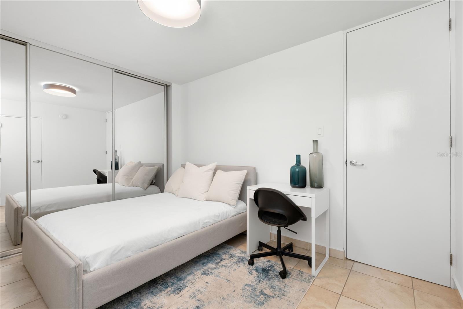 1420 AVE WILSON #602