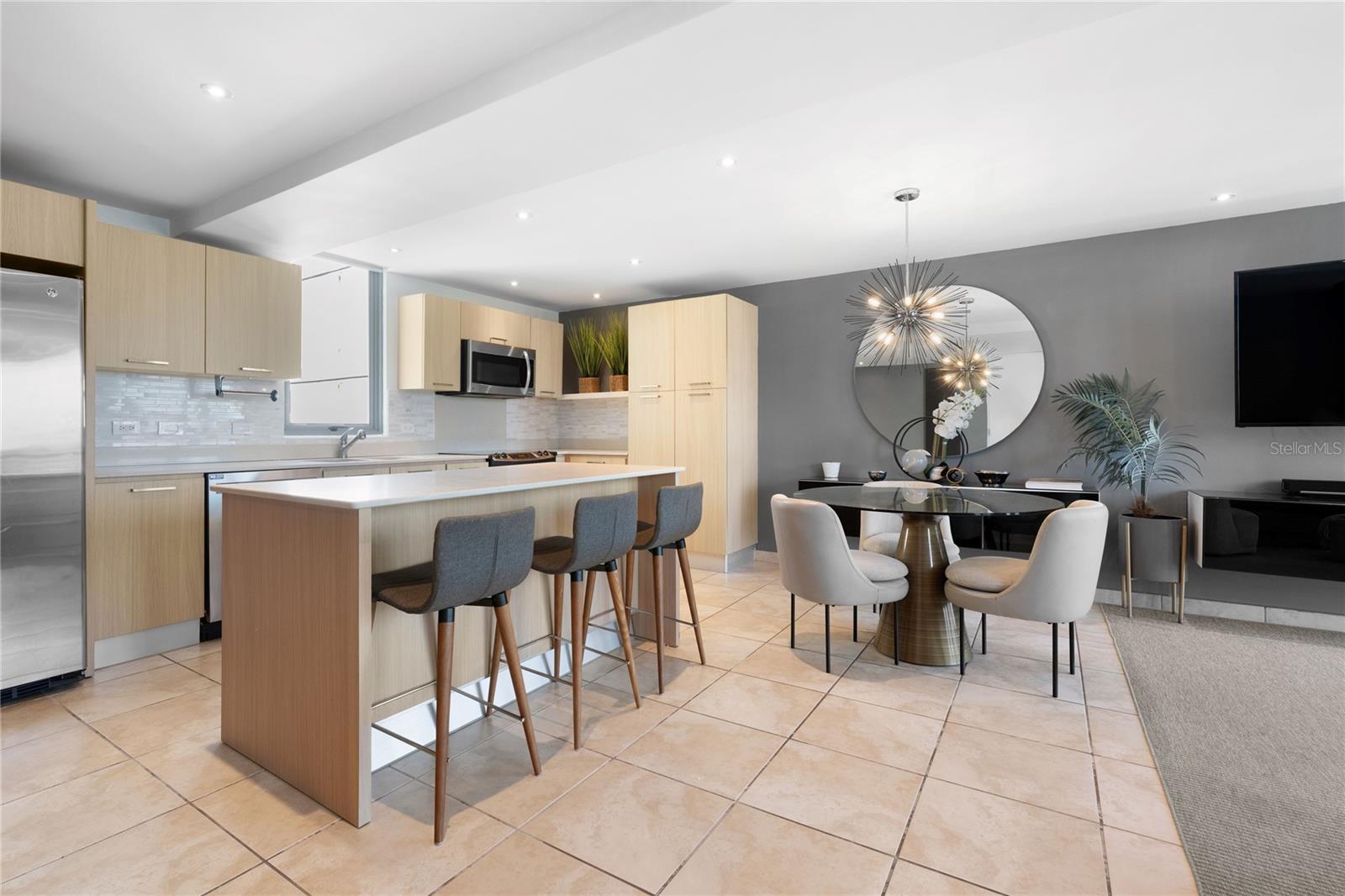 1420 AVE WILSON #602