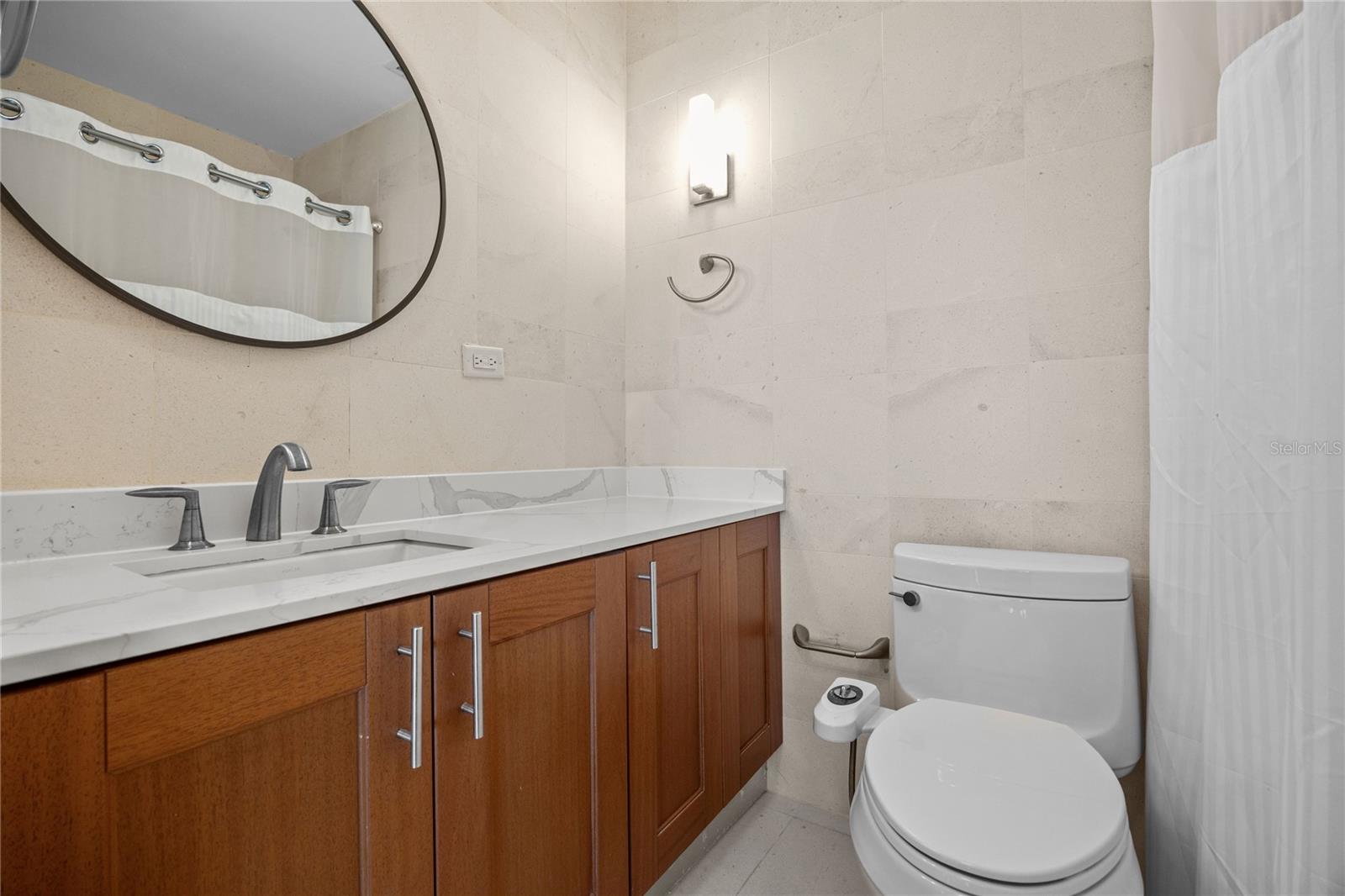 200 COCO BEACH BLV #502D