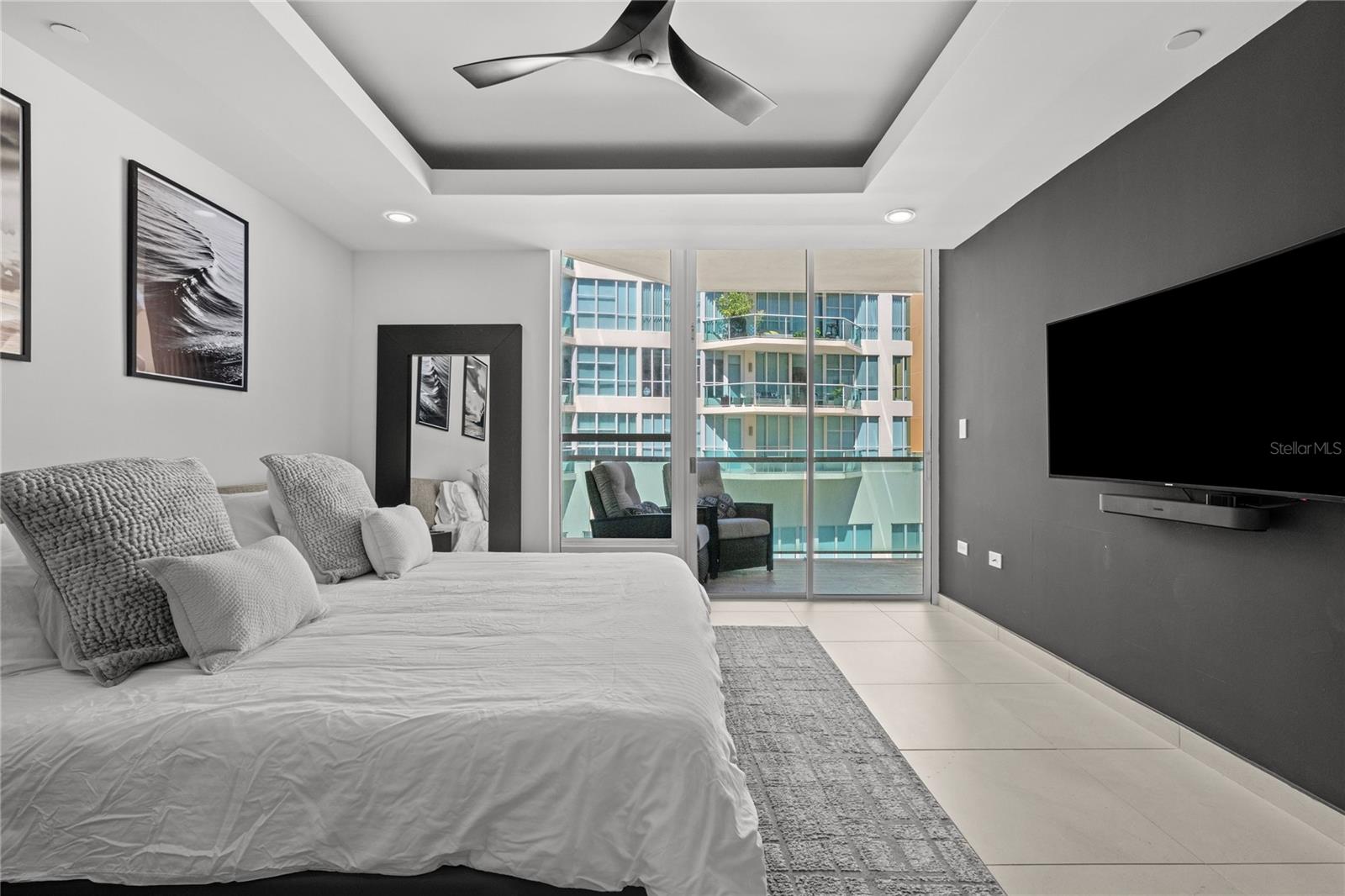 25 Ave Muñoz Rivera BAHIA PLAZA APT #616