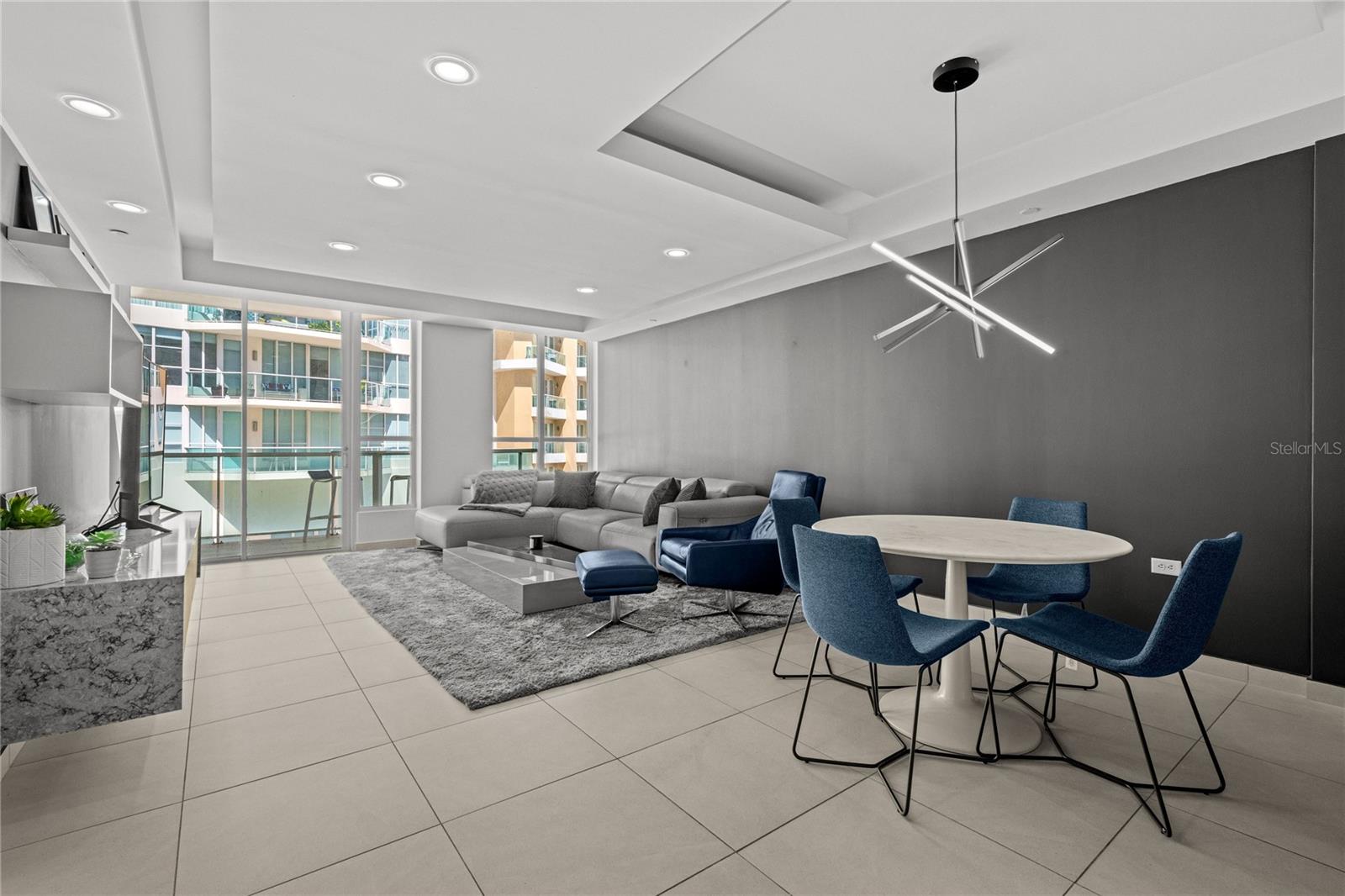 25 Ave Muñoz Rivera BAHIA PLAZA APT #616