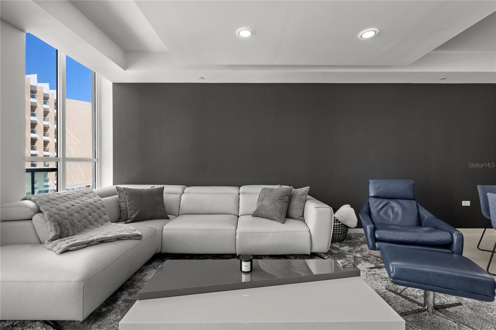 25 Ave Muñoz Rivera BAHIA PLAZA APT #616