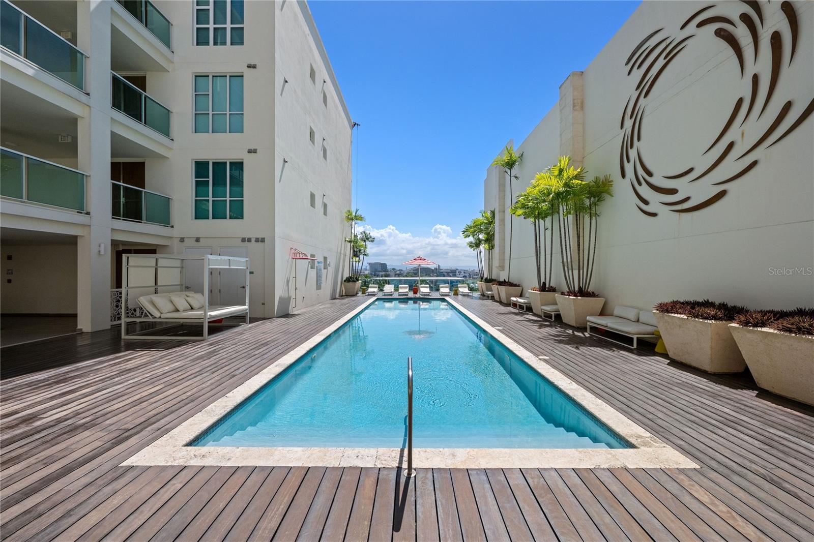 25 Ave Muñoz Rivera BAHIA PLAZA APT #616