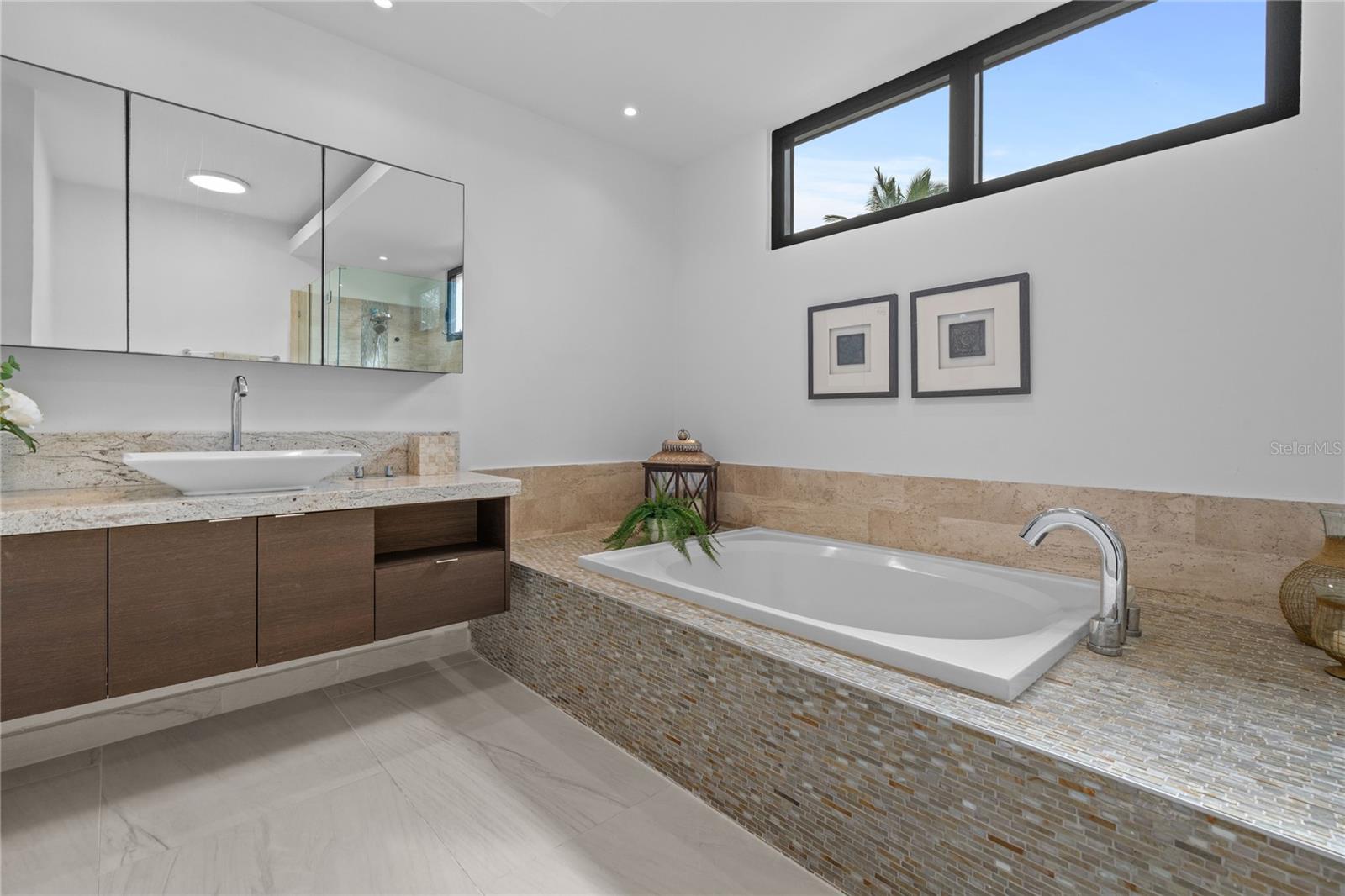 20 DORADO BEACH EAST