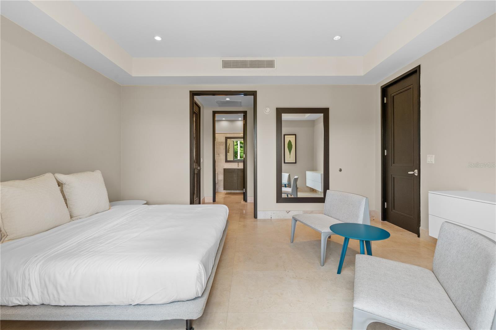 7000 Bahia Beach Blv LAS VENTANAS I #324