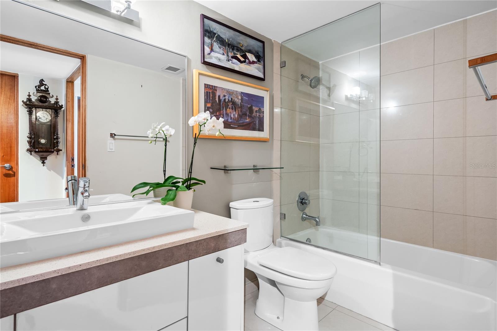 48 Muñoz Rivera COND AQUABLUE #2704