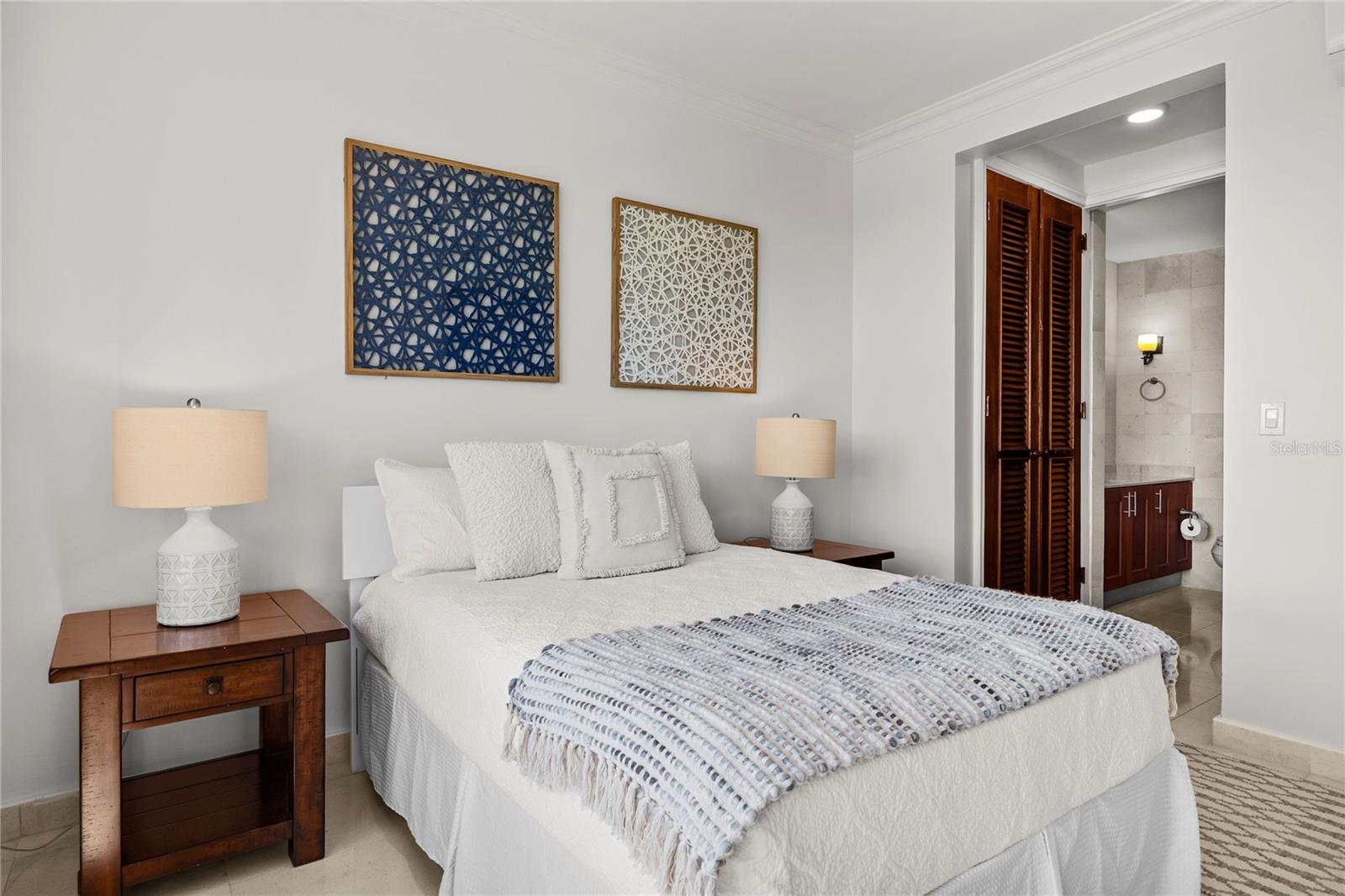 400 COCO BEACH BVL #302B