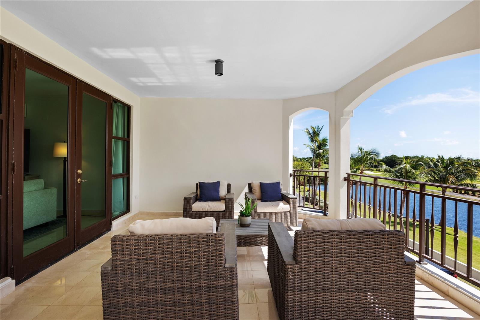 400 COCO BEACH BVL #302B