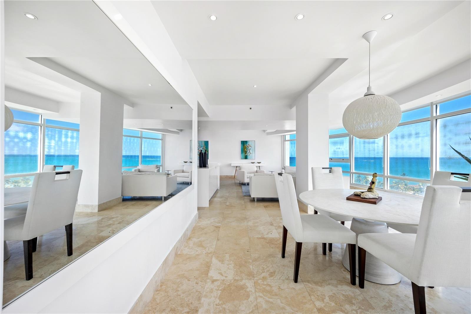 1052 ASHFORD AVE #9B