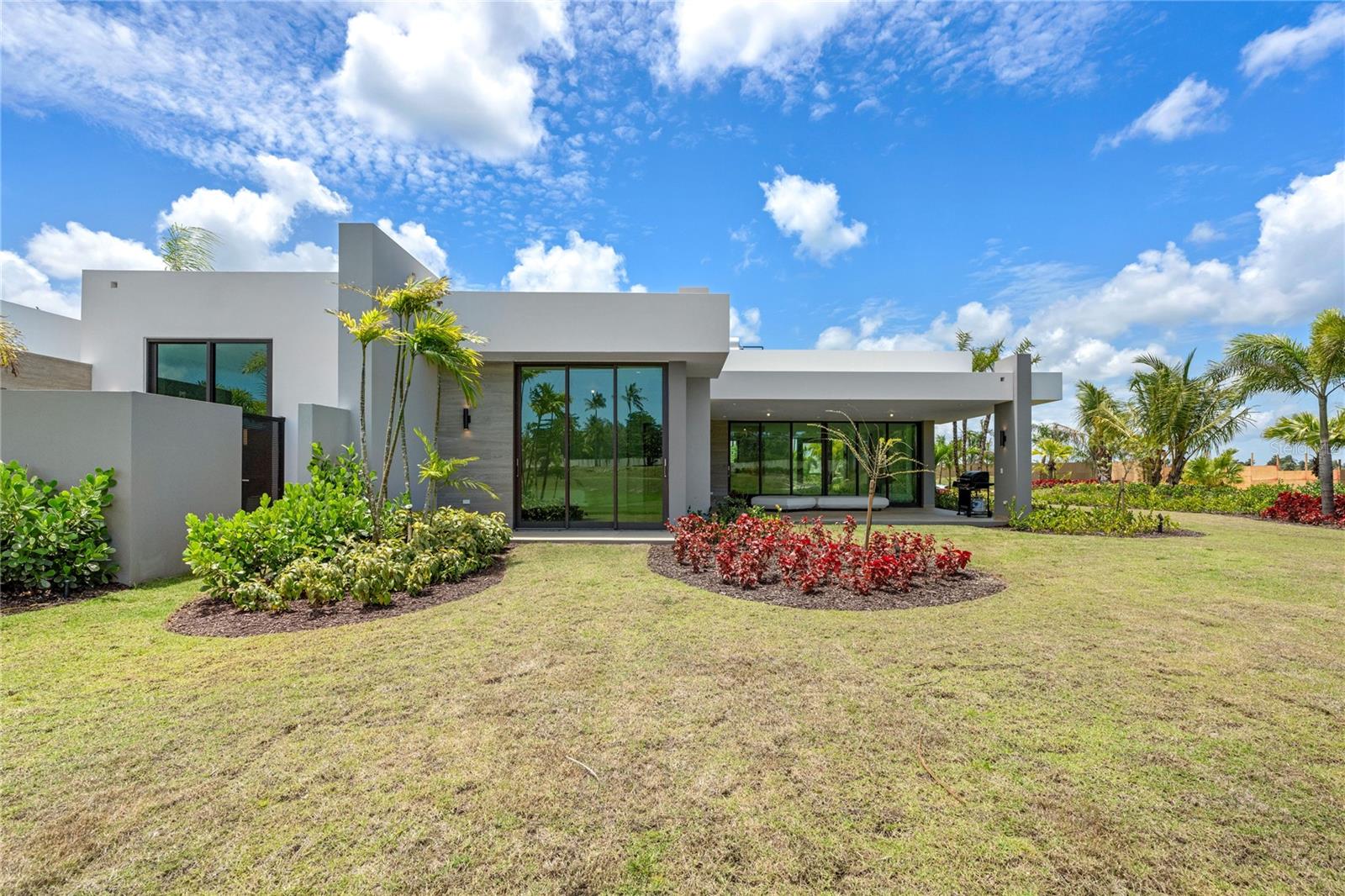 64 The Isles SABA LN