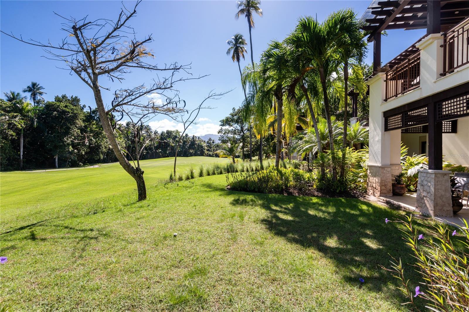 7000 BAHIA BEACH BLV LAS VERANDAS #3118