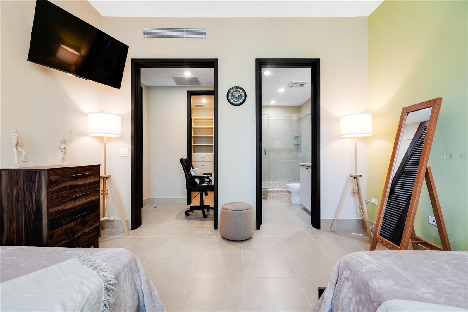 7000 BAHIA BEACH BLV LAS VERANDAS #3118