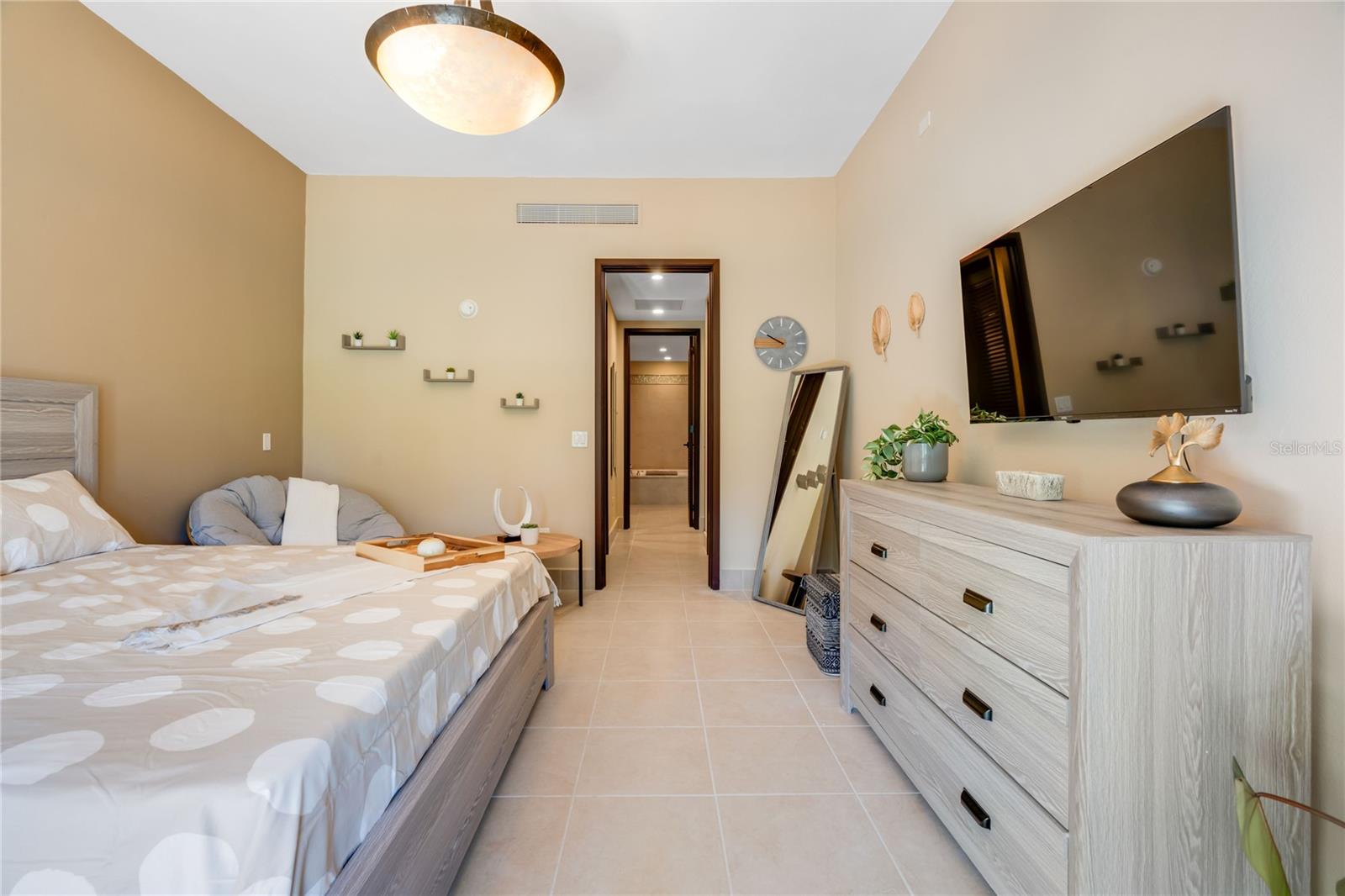 7000 BAHIA BEACH BLV LAS VERANDAS #3118