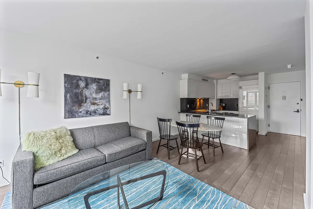 385 1st Avenue 8D