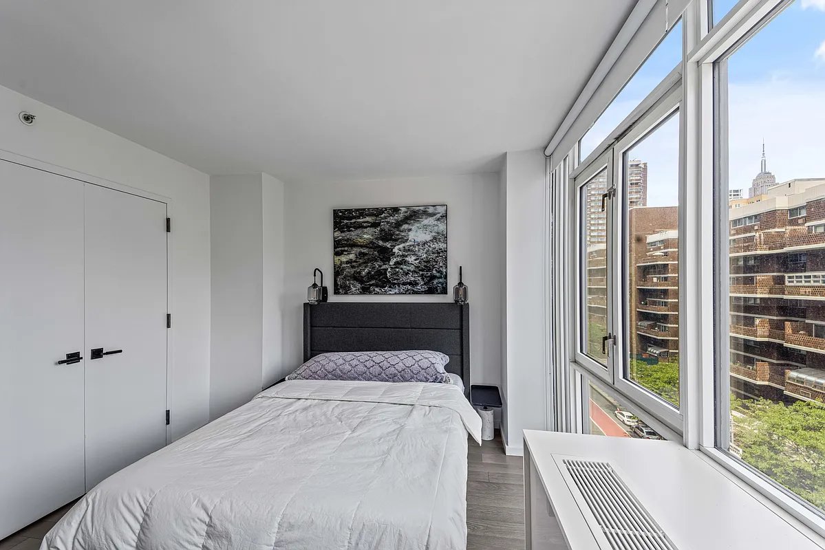 385 1st Avenue 8D