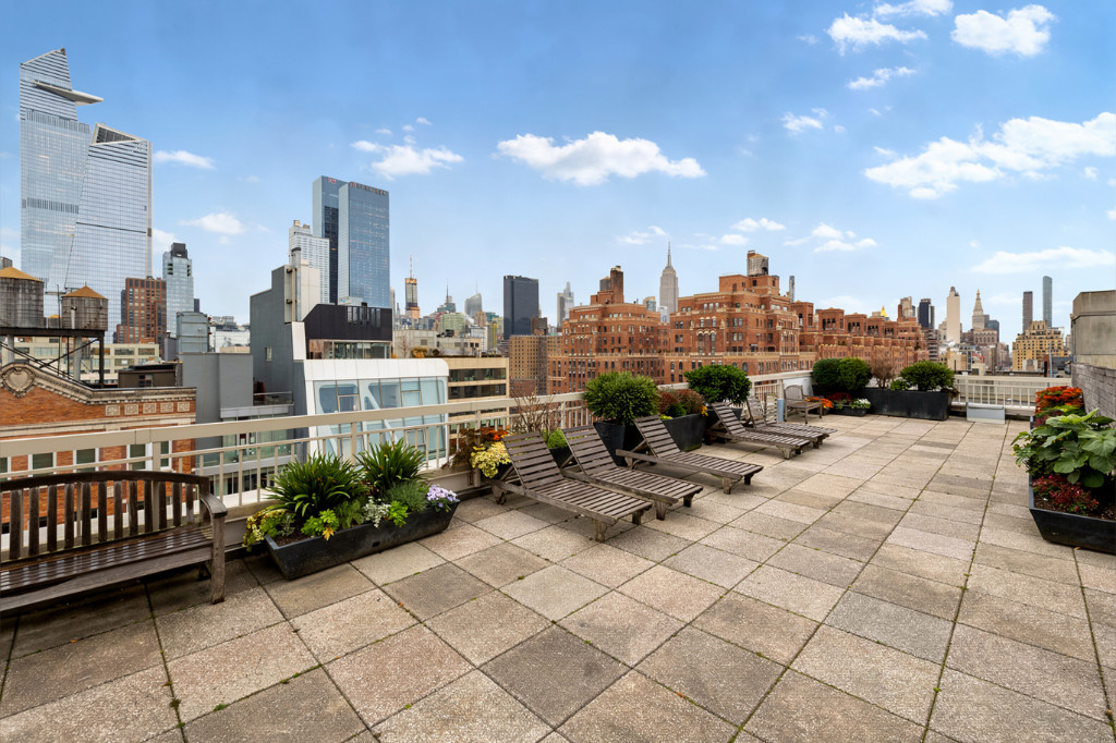 520 W 23rd Street 11B
