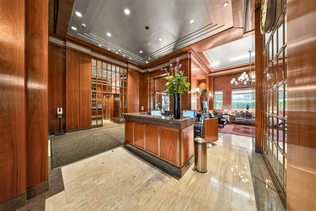 161 W 61st Street 4H