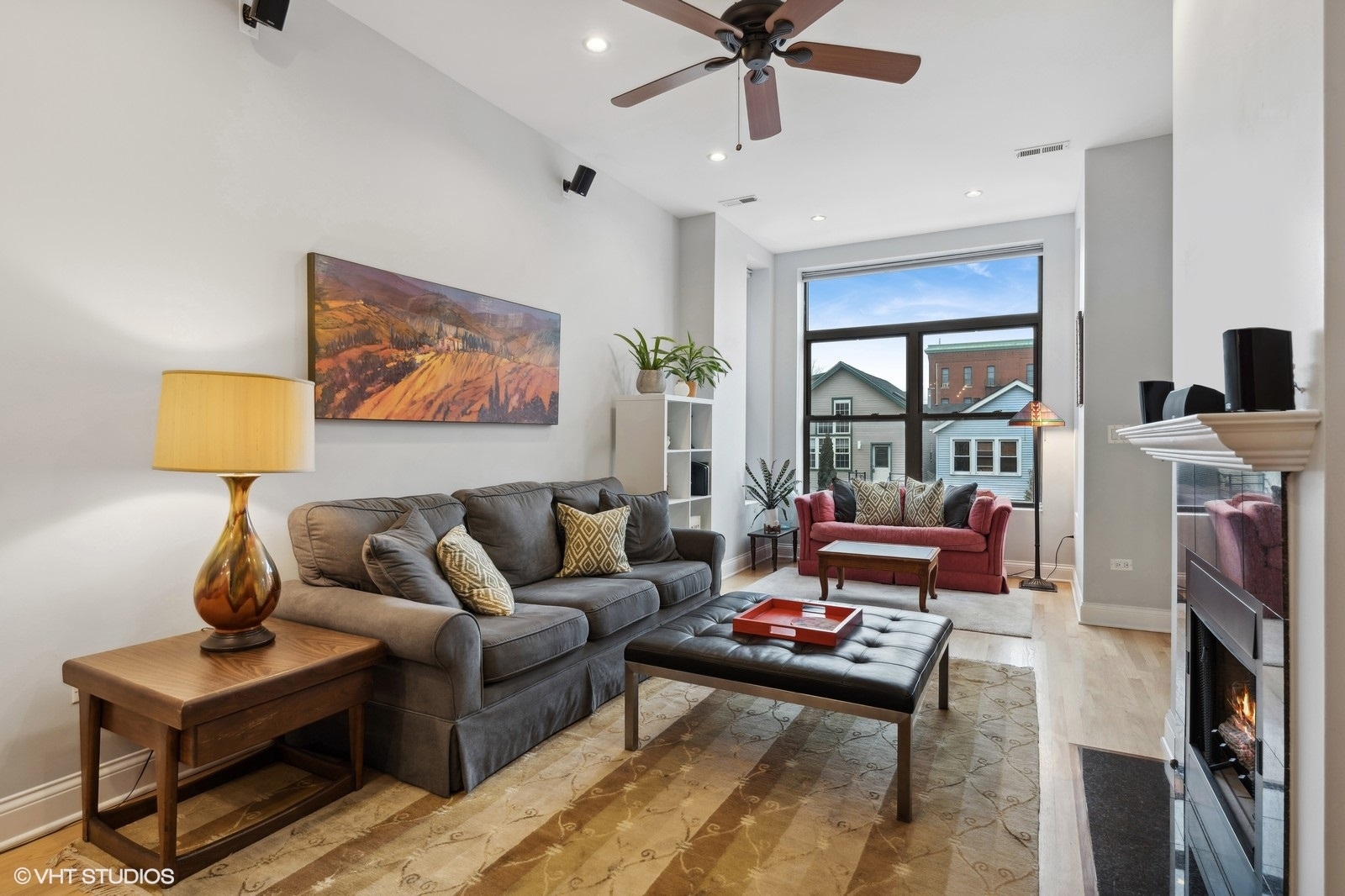 1640 W Ohio Street Unit: 2