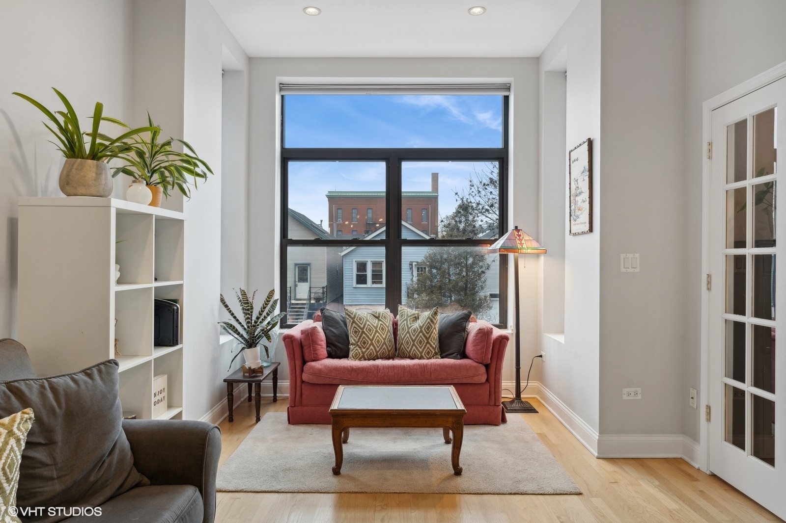 1640 W Ohio Street Unit: 2