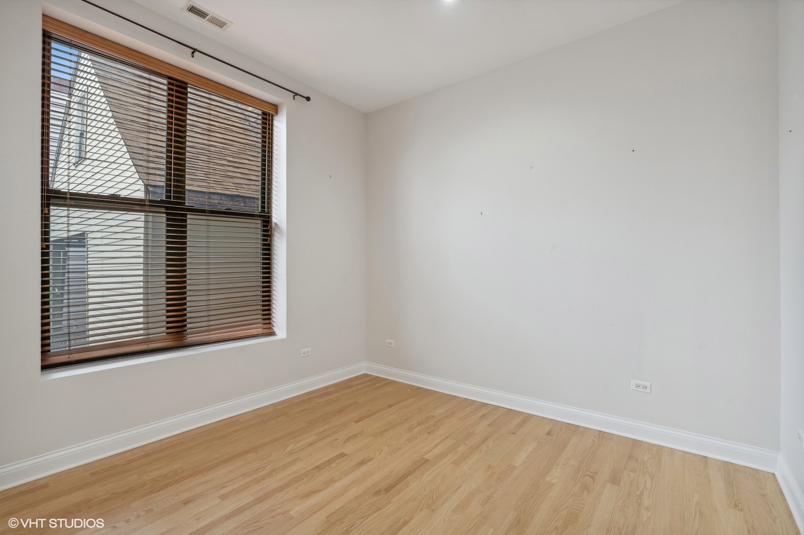 1640 W Ohio Street Unit: 2