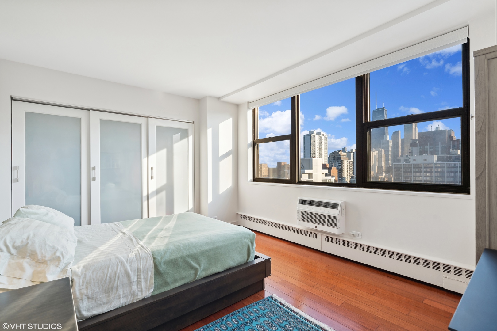 1445 N State Parkway Unit: 2106