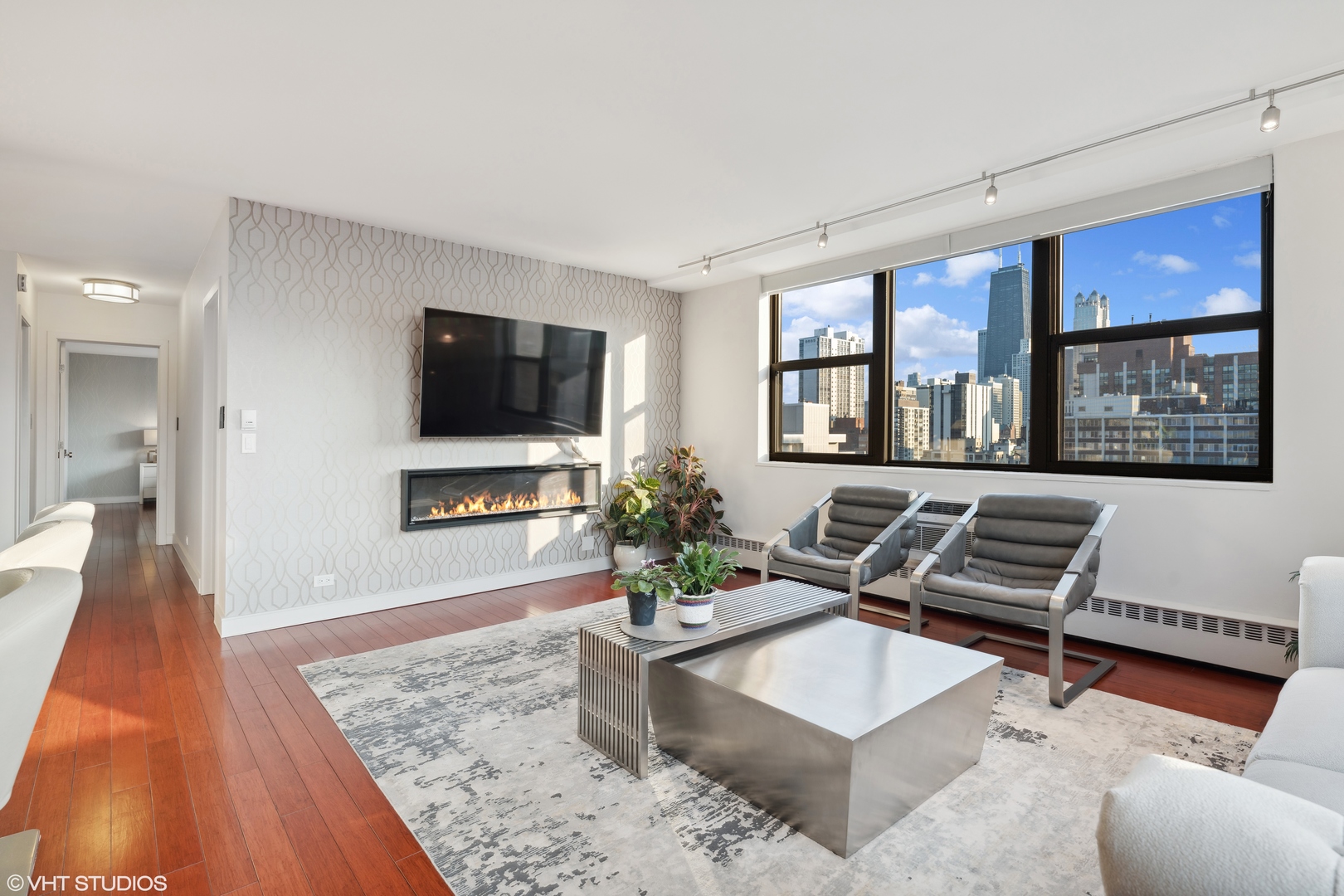 1445 N State Parkway Unit: 2106