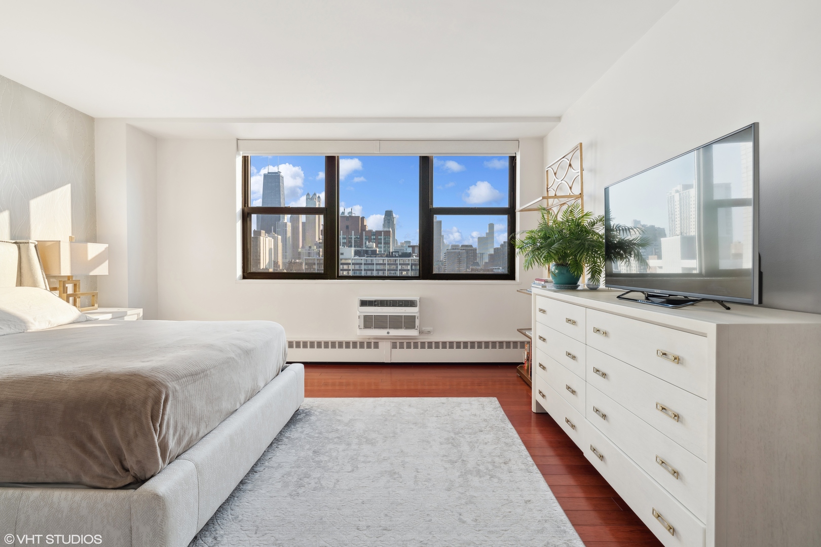 1445 N State Parkway Unit: 2106