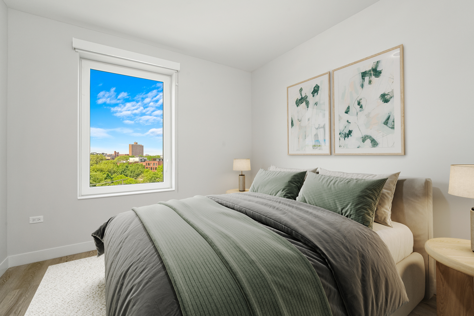 670 N May Street Unit: 604