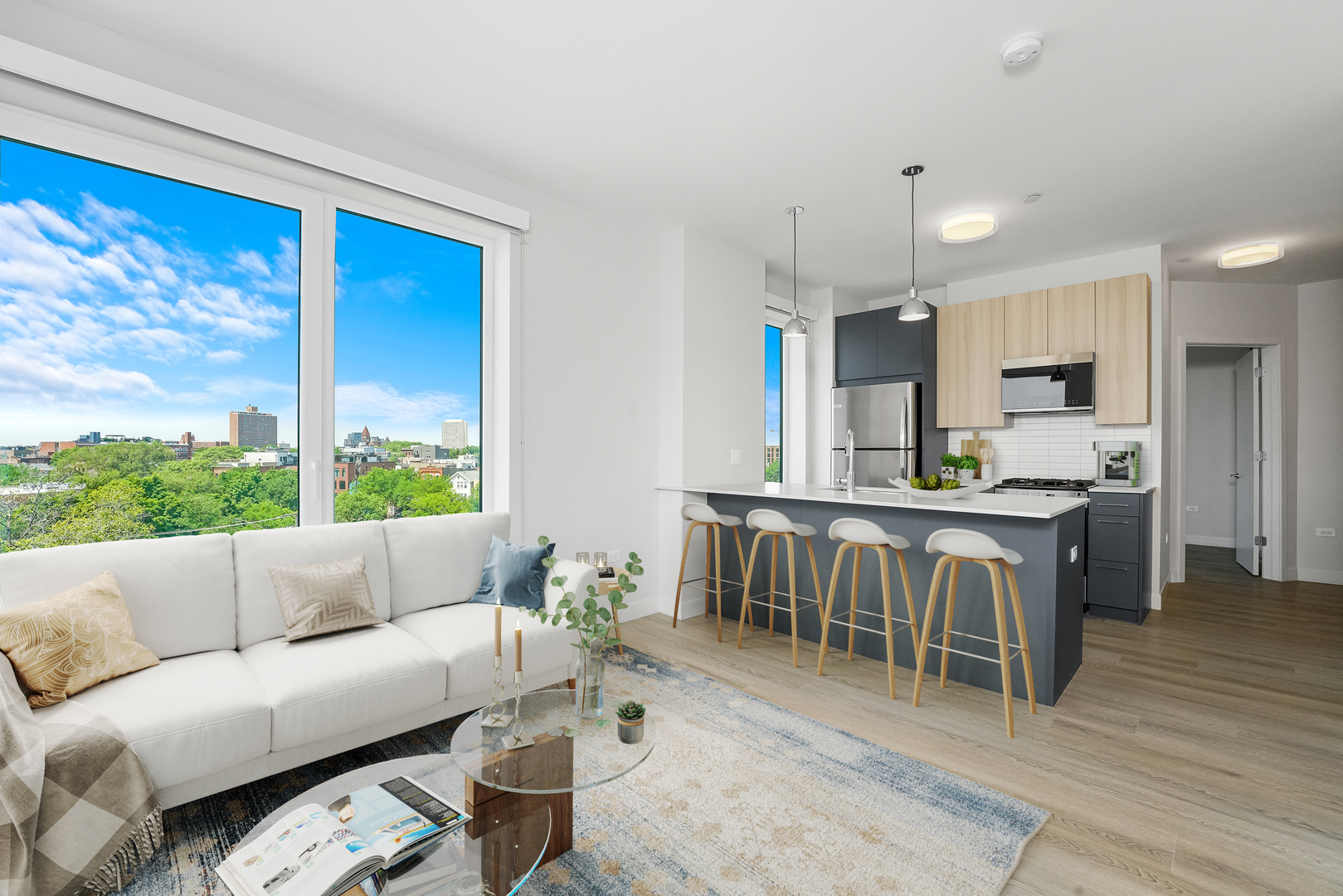 670 N May Street Unit: 604