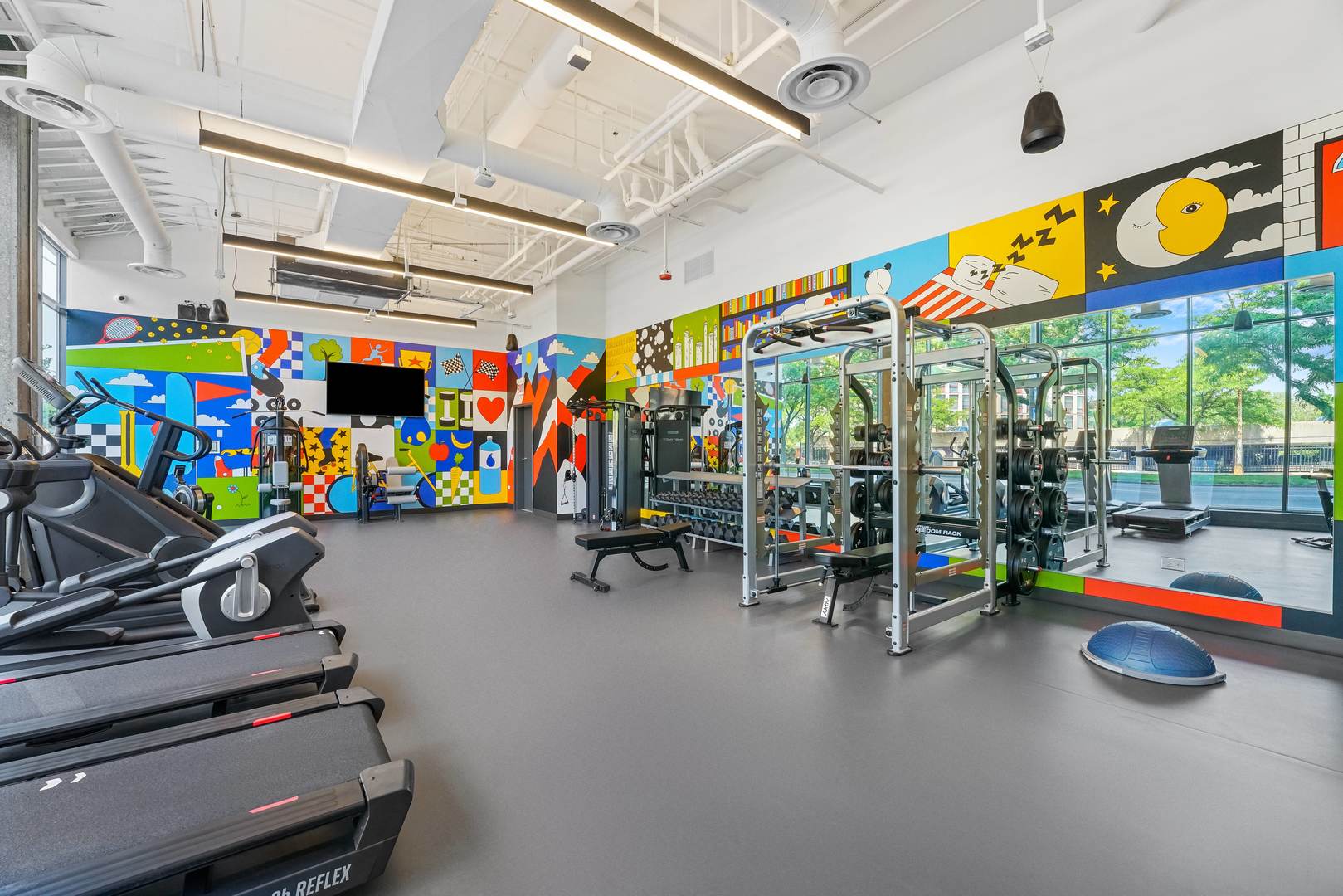 670 N May Street Unit: 604