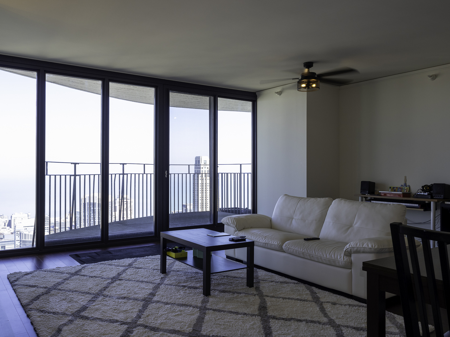 225 N Columbus Drive Unit: 7403