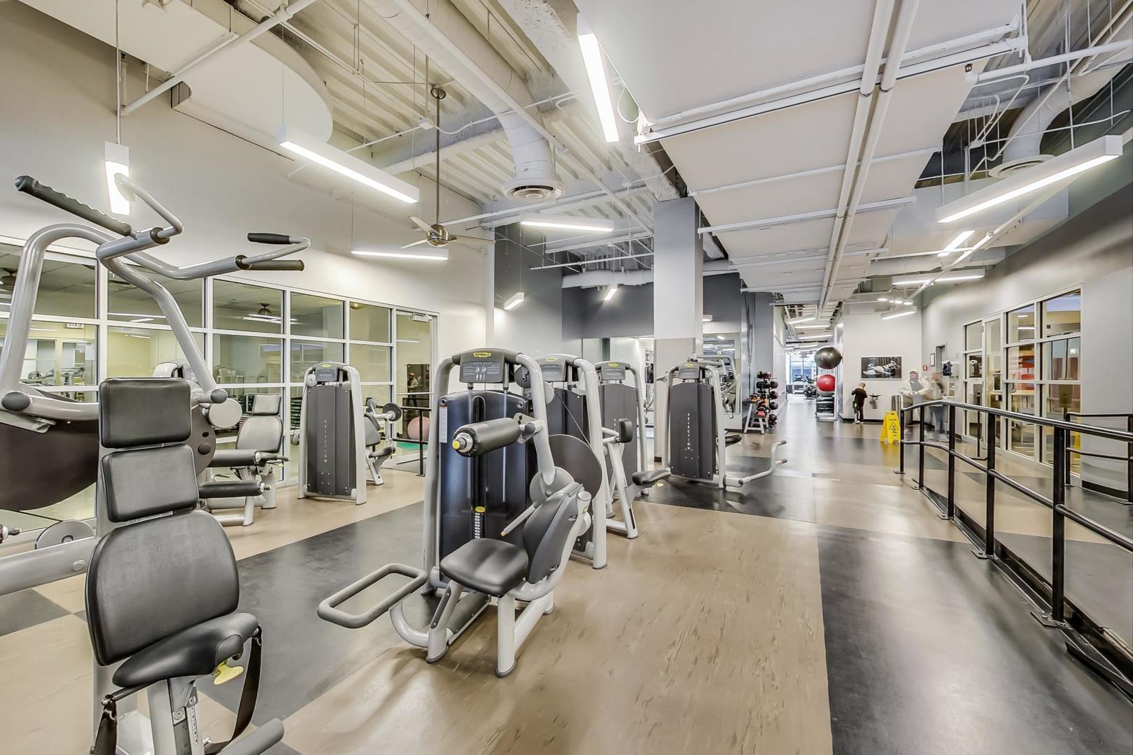 225 N Columbus Drive Unit: 7403