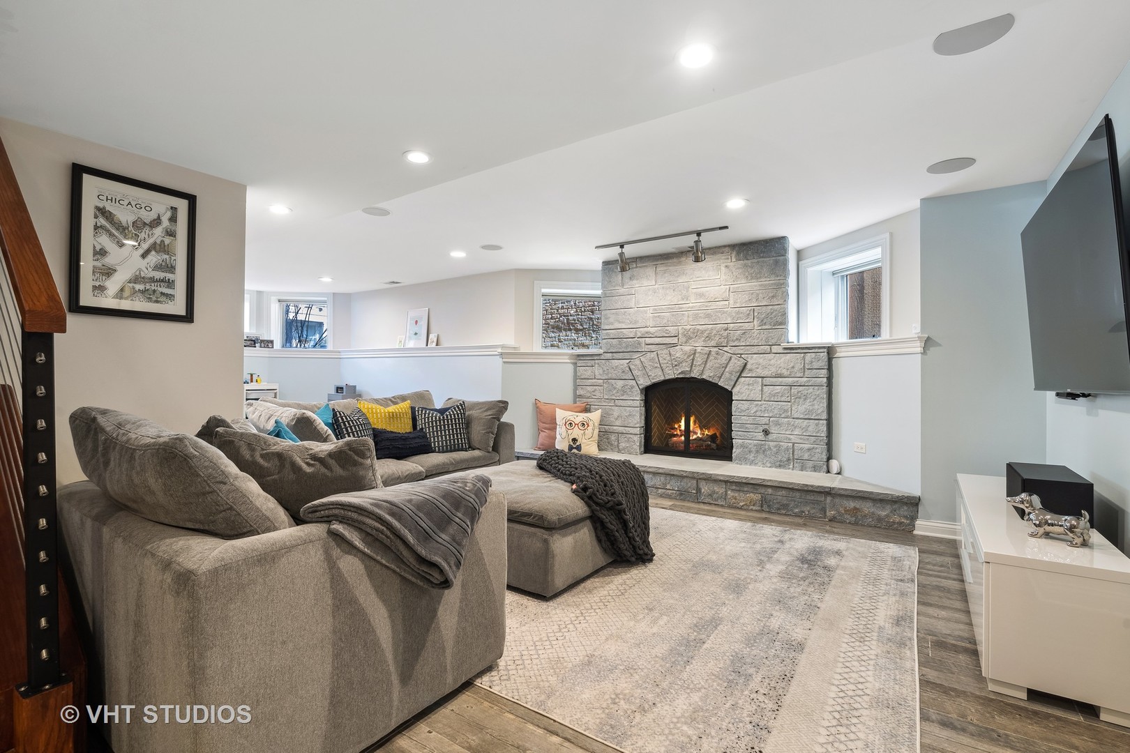 1421 W Summerdale Avenue Unit: 1