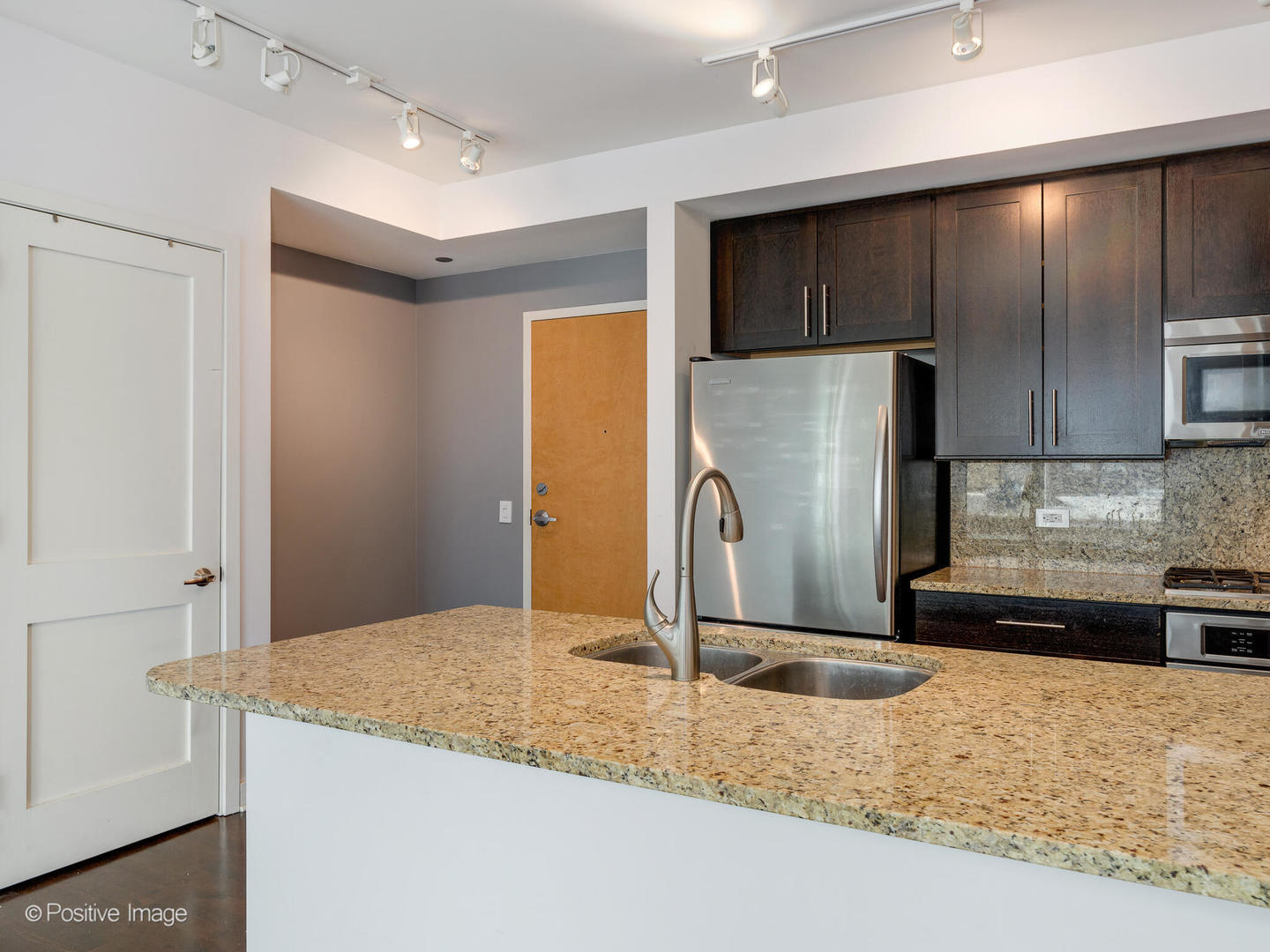 505 N McClurg Court Unit: 804