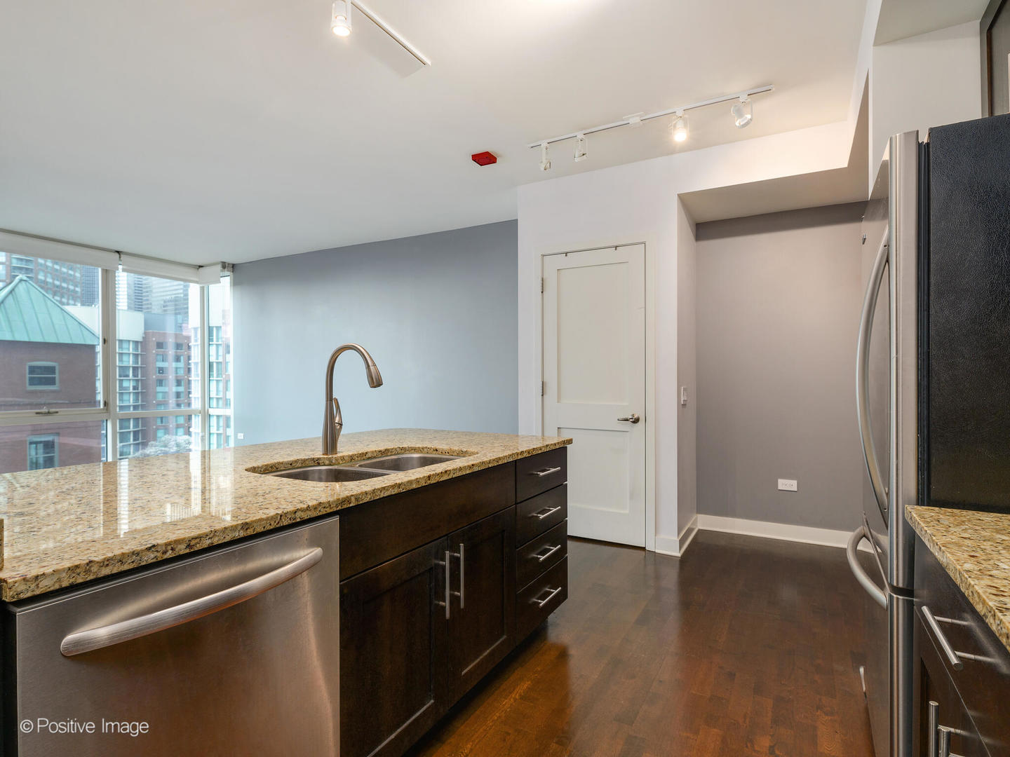 505 N McClurg Court Unit: 804