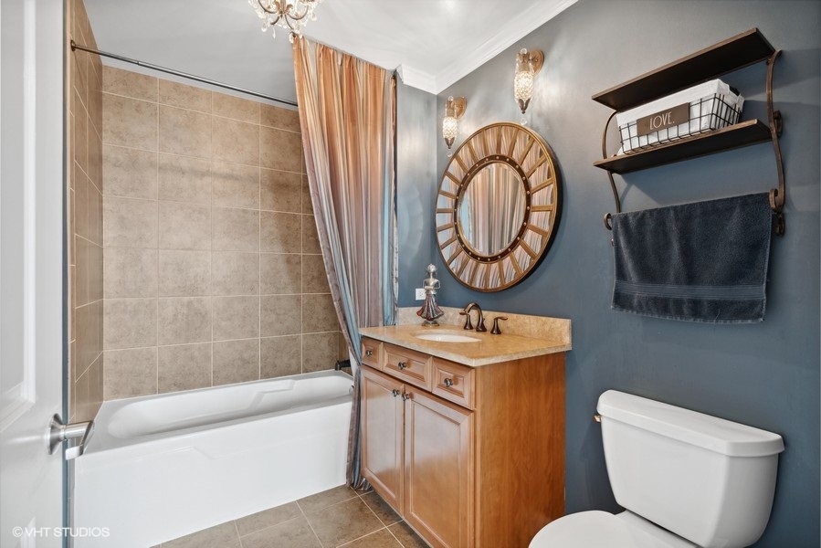 1629 S Prairie Avenue Unit: 2301