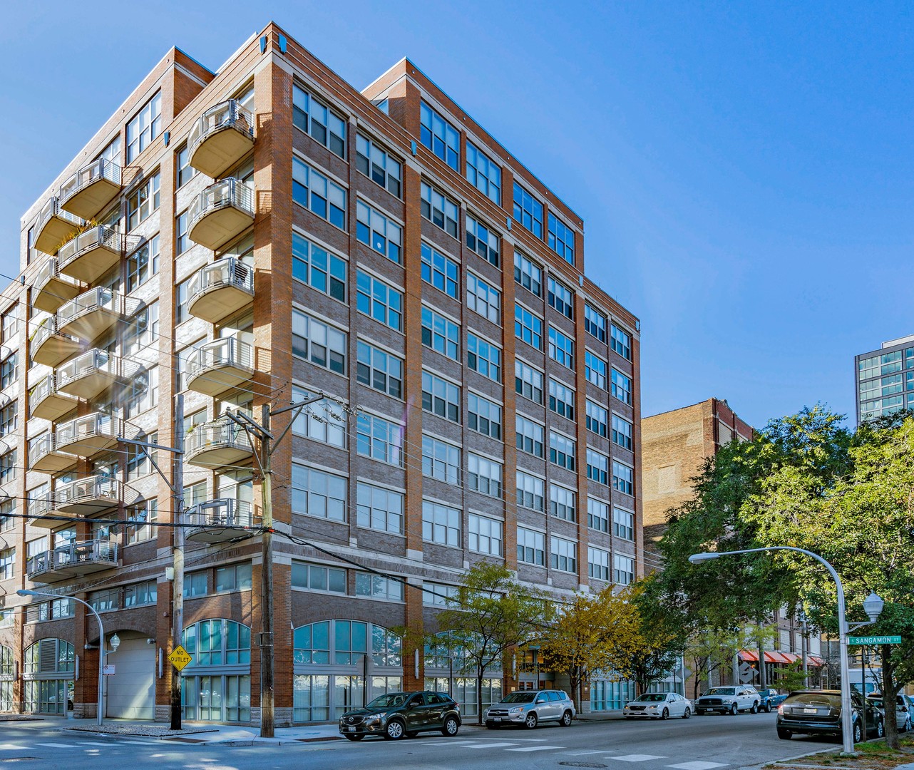 933 W Van Buren Street Unit: 507