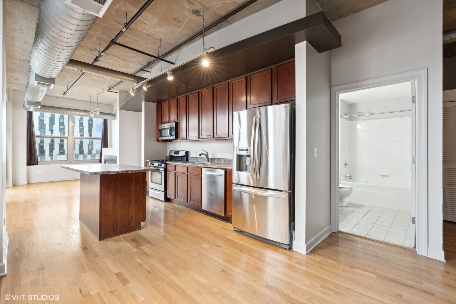 933 W Van Buren Street Unit: 507