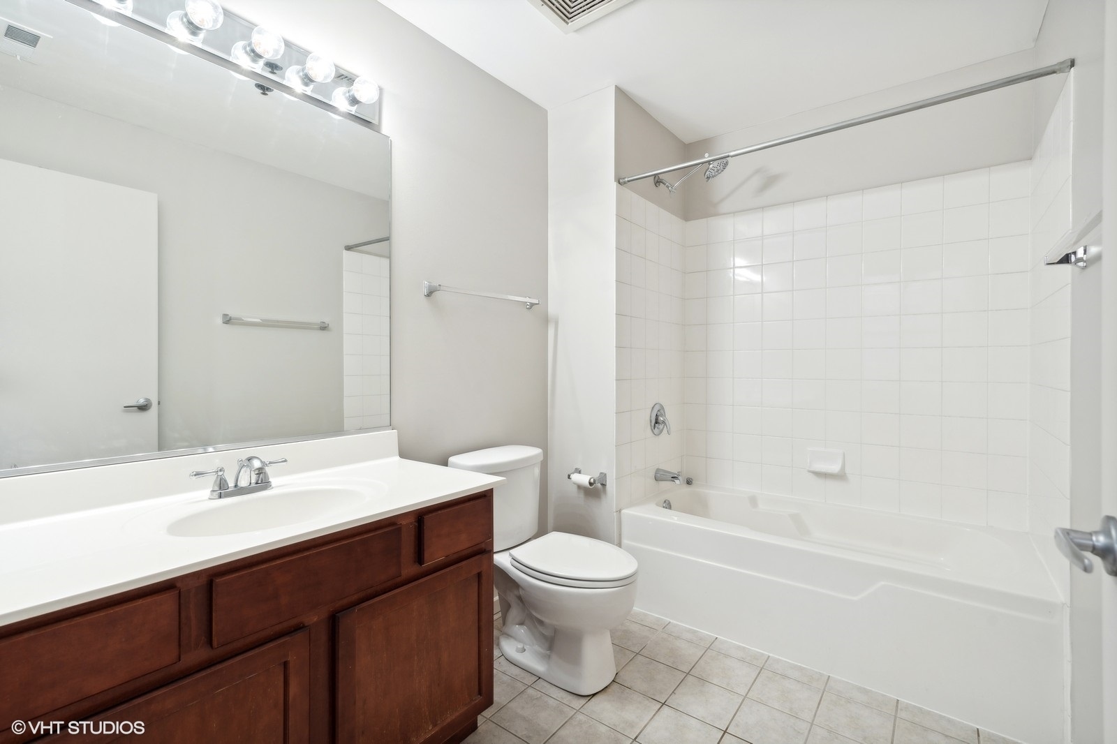 933 W Van Buren Street Unit: 507