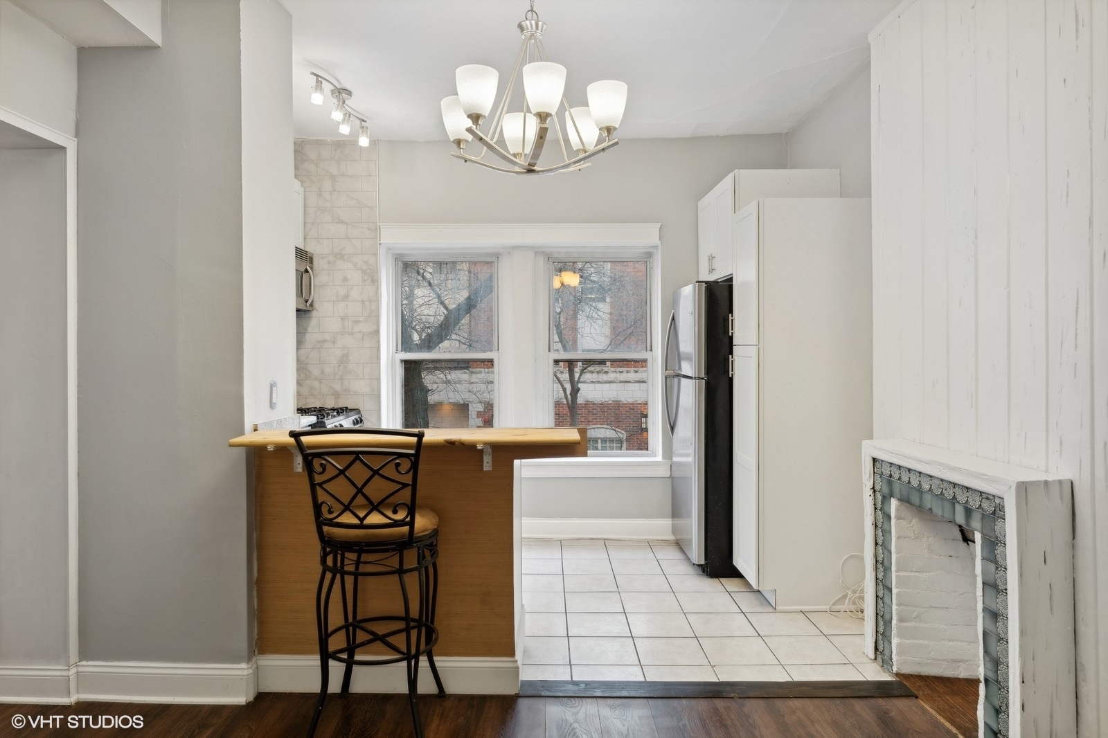 14 W Chestnut Street Unit: 2F