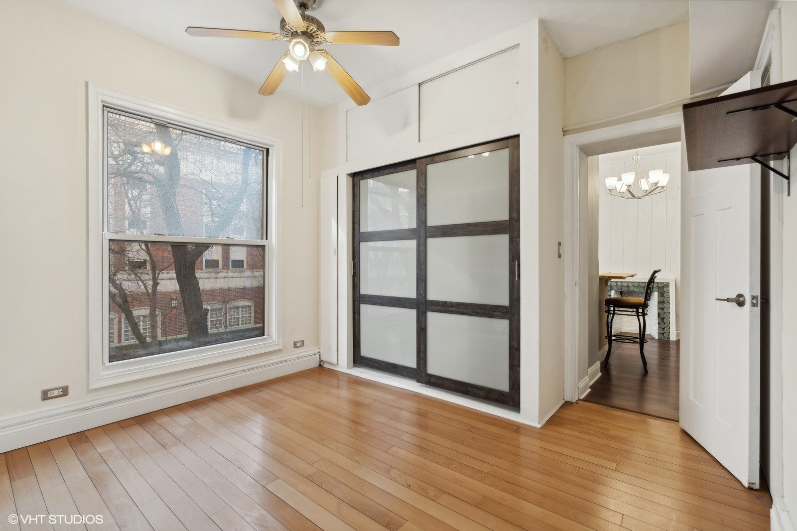 14 W Chestnut Street Unit: 2F