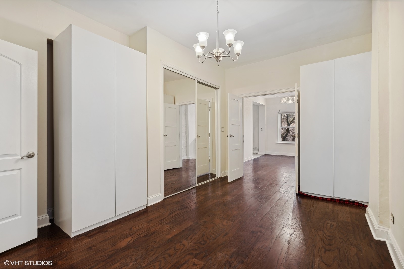 14 W Chestnut Street Unit: 4F